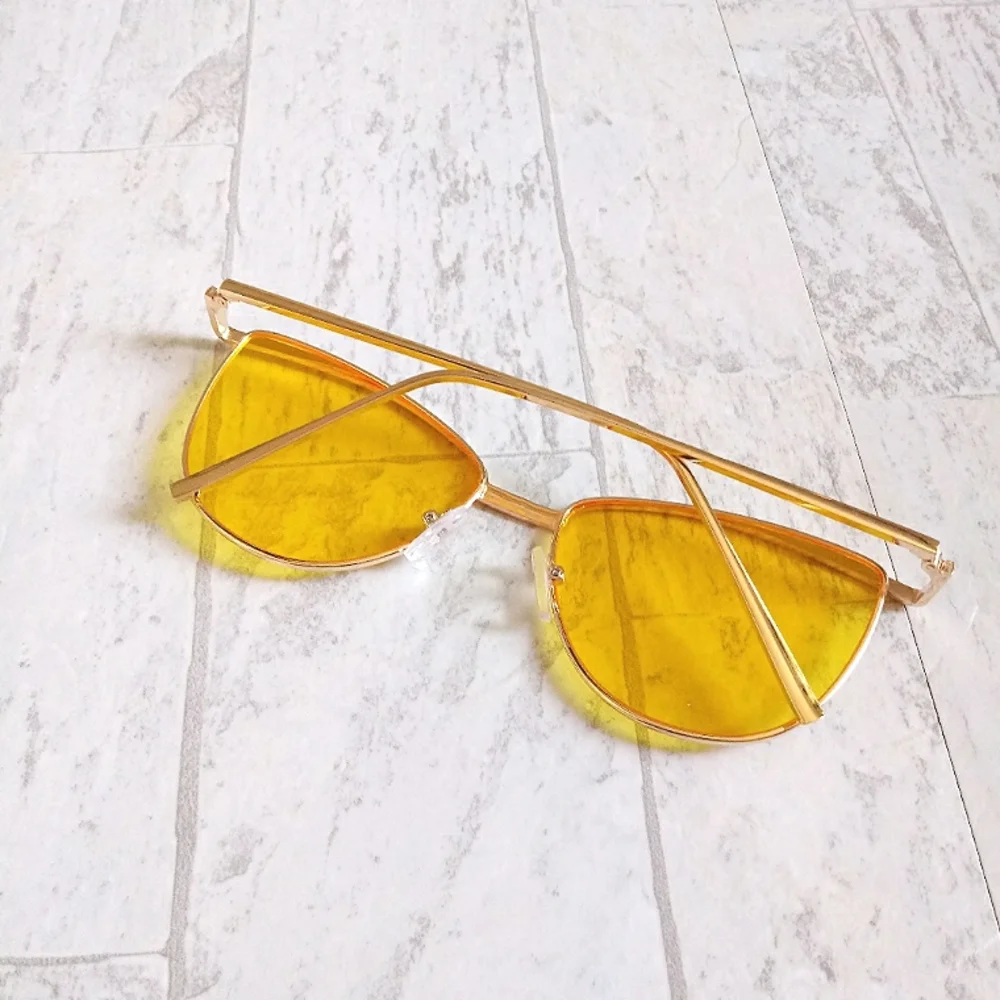 New Women's Fashion Polarized Sunglasses With UV Protection